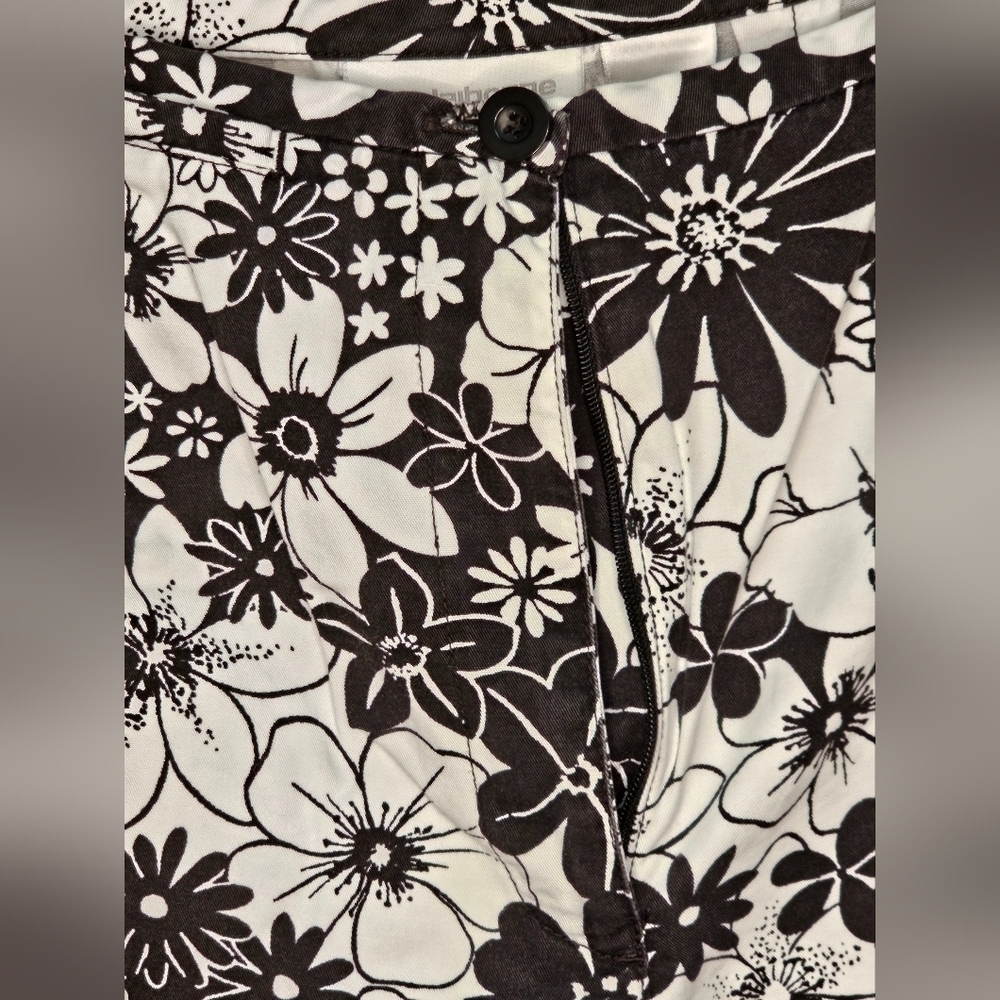 Liz Claiborne Capris sz 8 - Picture 4 of 9